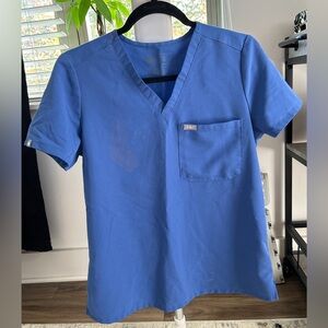 Fig Scrub Top: Perfect Backup Set!